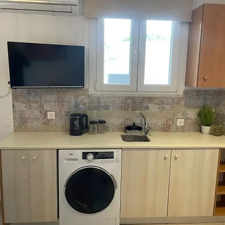 Zebrano Studio In Kallithea Koszkinú